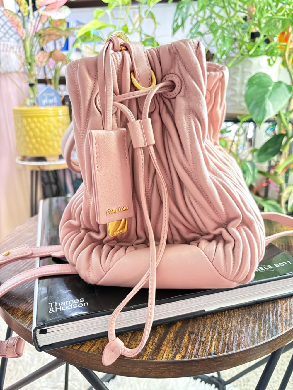 Miu Miu Blush Pink Matelassé Drawstring Shoulder Bag - Picture 4 of 8